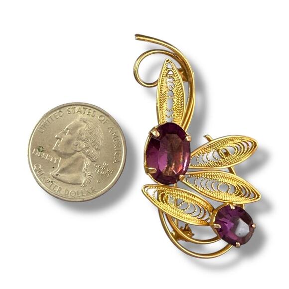 Vintage  Goldtone Filigree Amethyst  Pin Brooch Unmarked - Picture 5 of 5